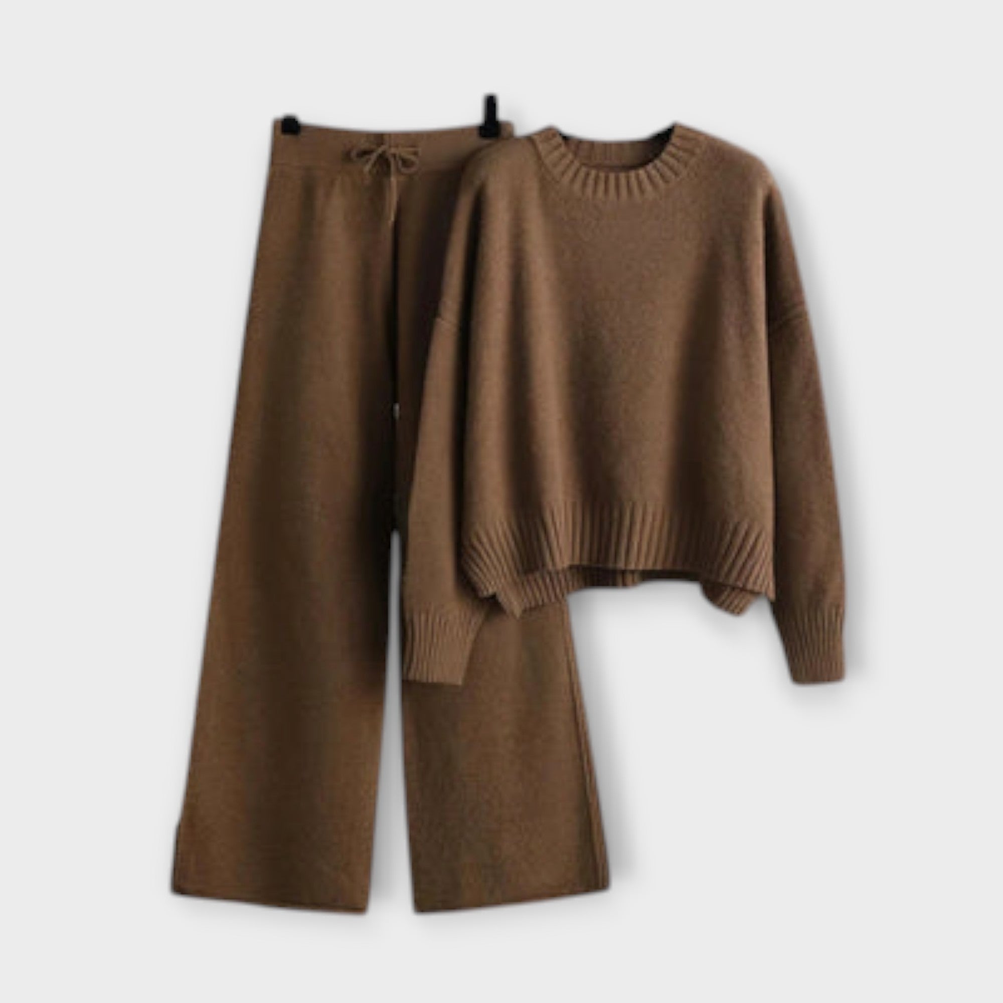 Joana | Conjunto casual bordado