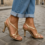 Elisabeta | Sandálias Douradas Estilo Verão