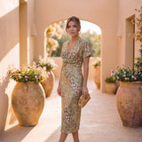 Valentina | Vestido midi com efeito modelador, nó central e caimento fluido