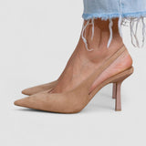 Marlena | Pumps slingback nude com um salto fino