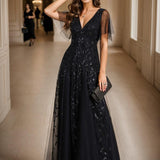 Manuela | Vestido de noite longo, romântico e cintilante com decote em V e tiras