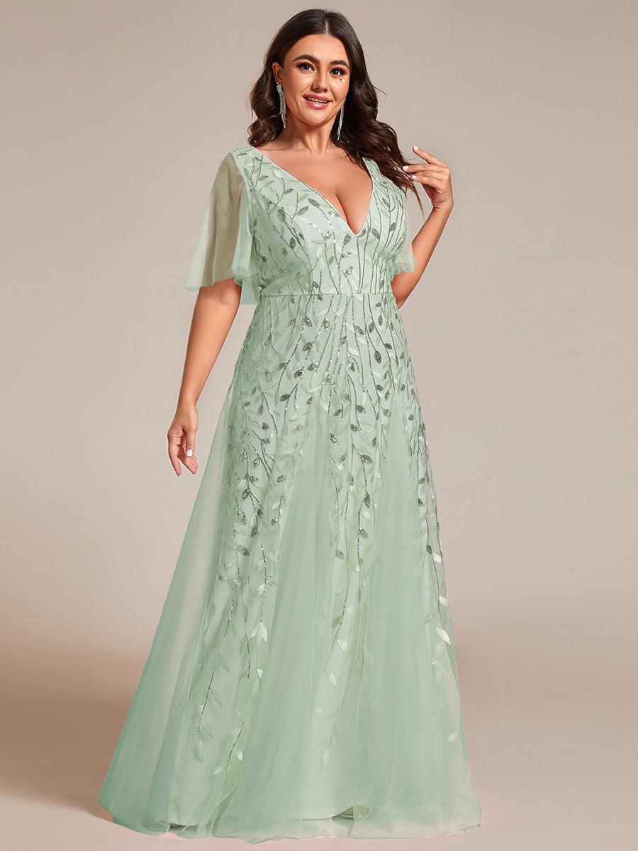 Manuela | Vestido de noite longo, romântico e cintilante com decote em V e tiras