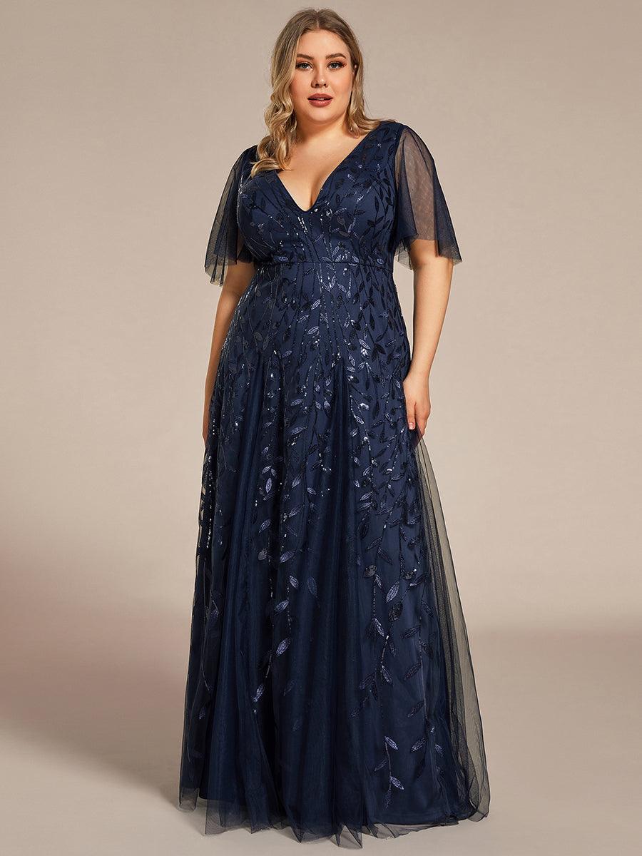 Manuela | Vestido de noite longo, romântico e cintilante com decote em V e tiras