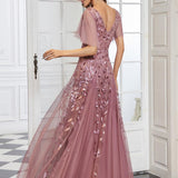 Manuela | Vestido de noite longo, romântico e cintilante com decote em V e tiras