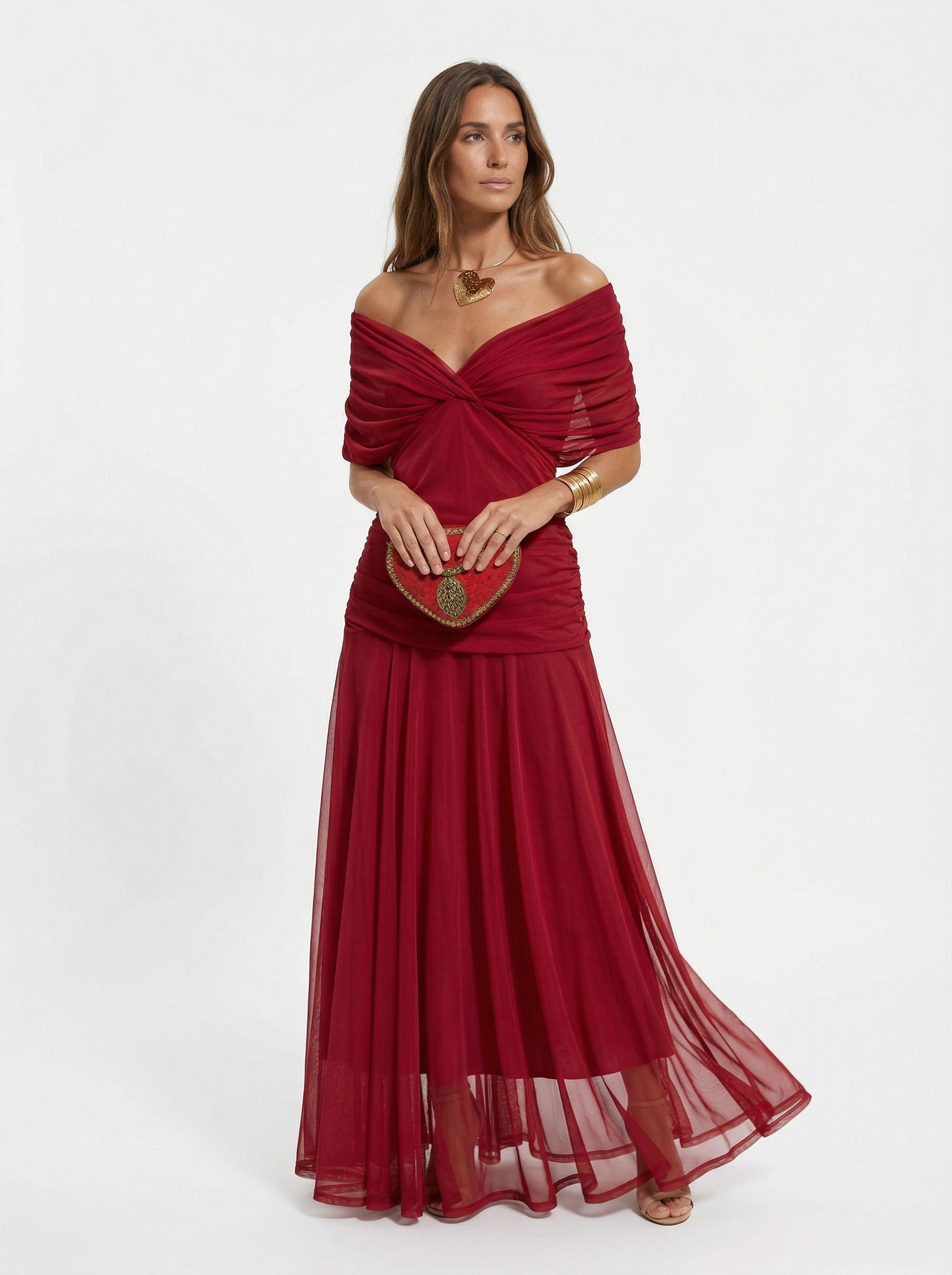 Carmen | Vestido Longo com Decote em V can be rewritten as Vestido Longo com Decote em V Elegante.
