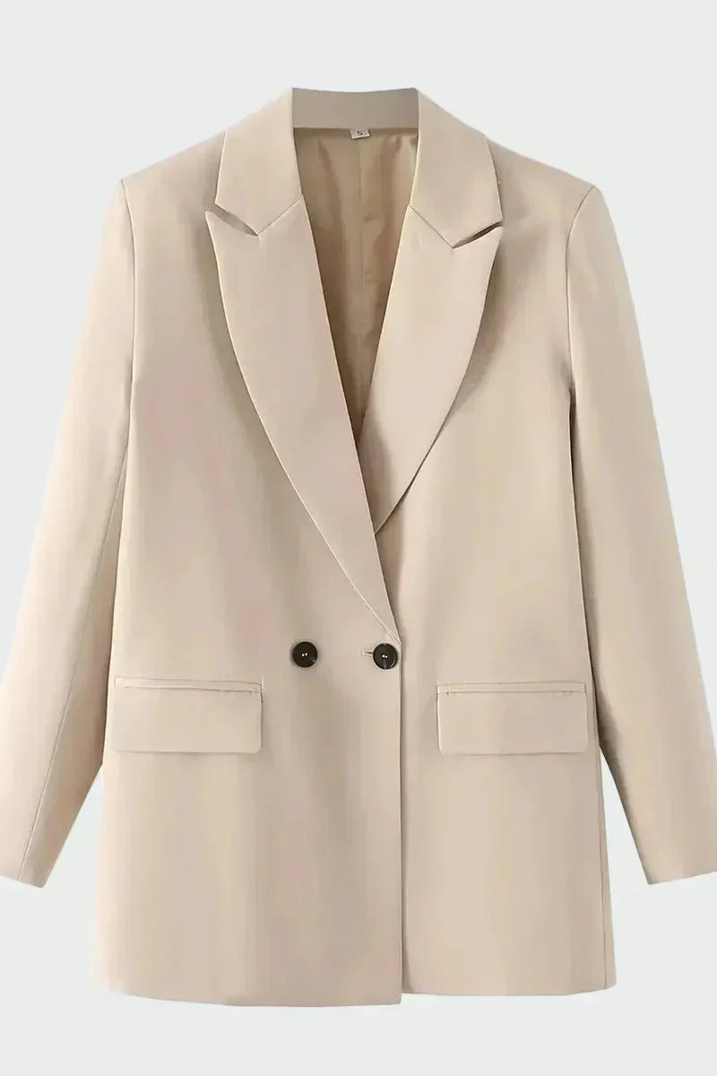 Casaco Oversized com Linha Moderna