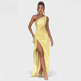 Ariel | Vestido Assimétrico Cetim