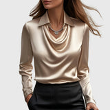 Inês | Blusa de Cetim Luxuosa com Decote Suave